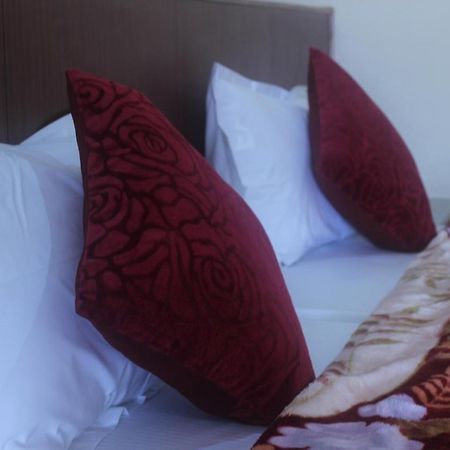 Zero To One Stay Khandroling Ґанґток Екстер'єр фото