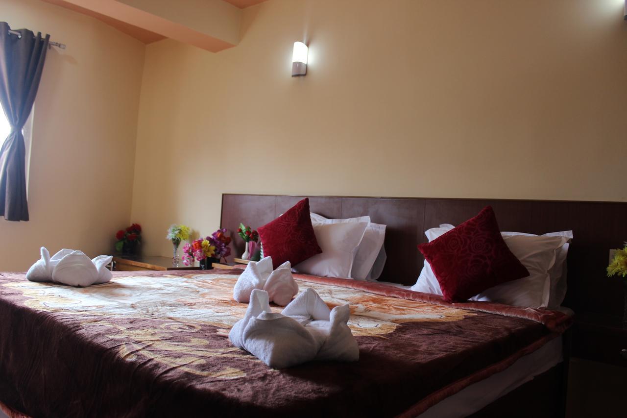 Zero To One Stay Khandroling Ґанґток Екстер'єр фото