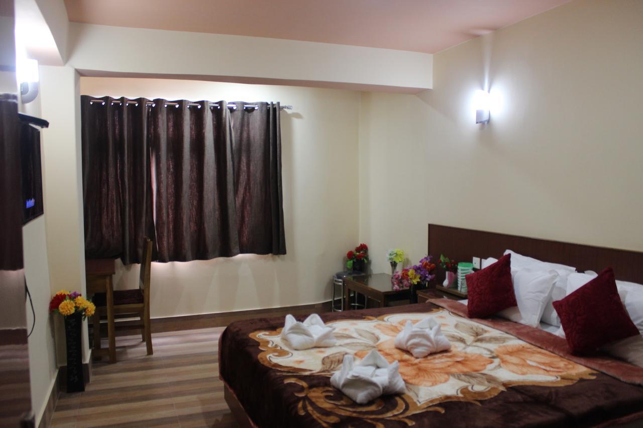 Zero To One Stay Khandroling Ґанґток Екстер'єр фото