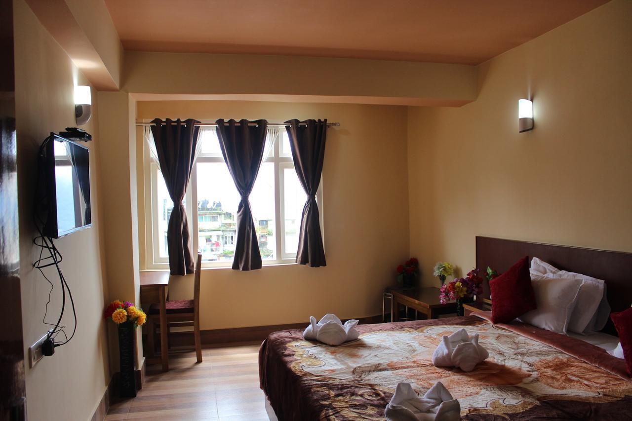 Zero To One Stay Khandroling Ґанґток Екстер'єр фото